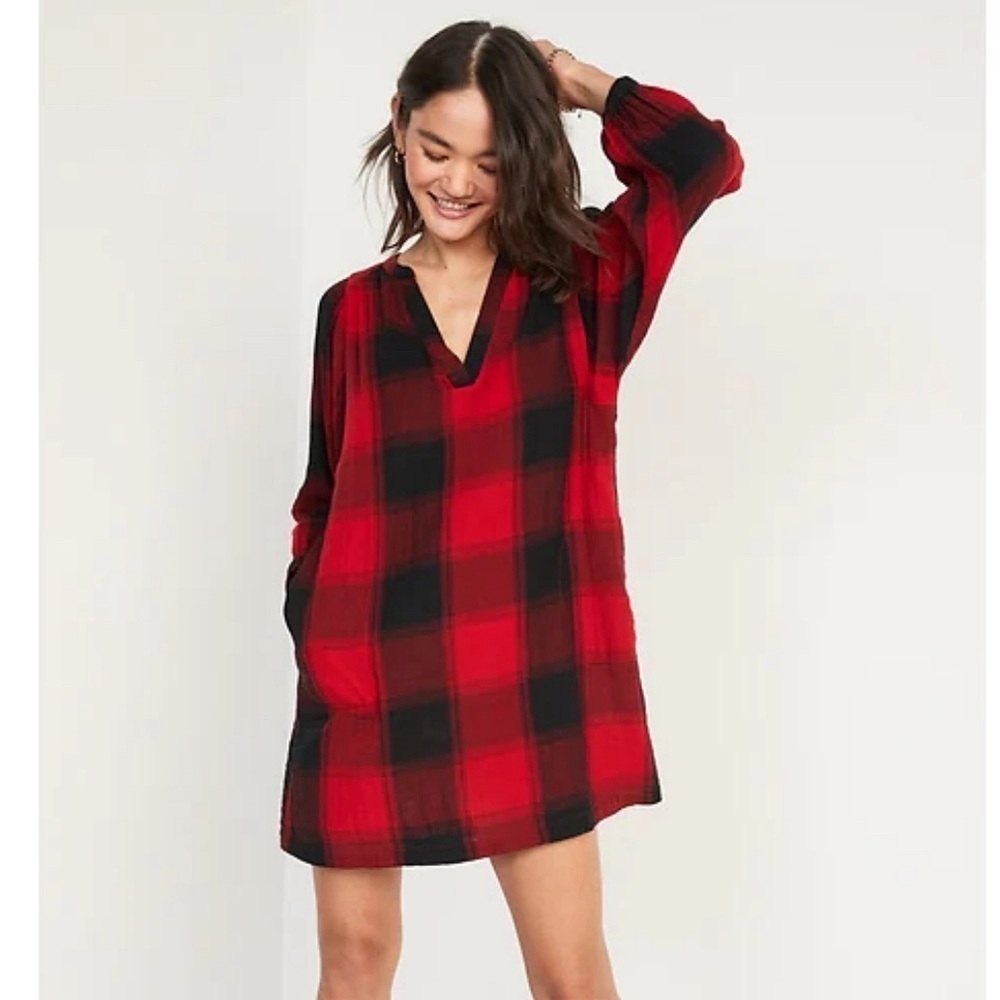 Old Navy Long-Sleeve Red Plaid Mini Swing Dress with pockets petite small
